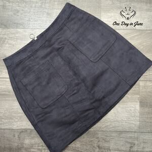 Old Navy Faux Suede Mini Skirt Size 2